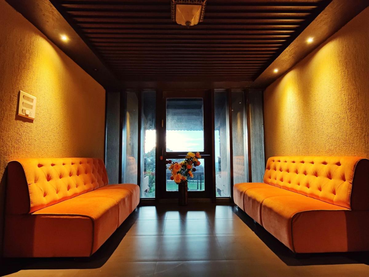 Regenta Mpg Club Mahabaleshwar Hotel Ngoại thất bức ảnh