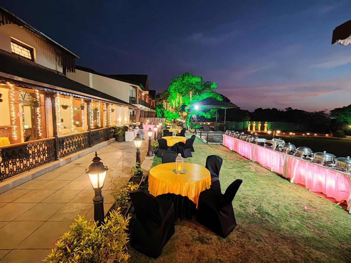 Regenta Mpg Club Mahabaleshwar Hotel Ngoại thất bức ảnh