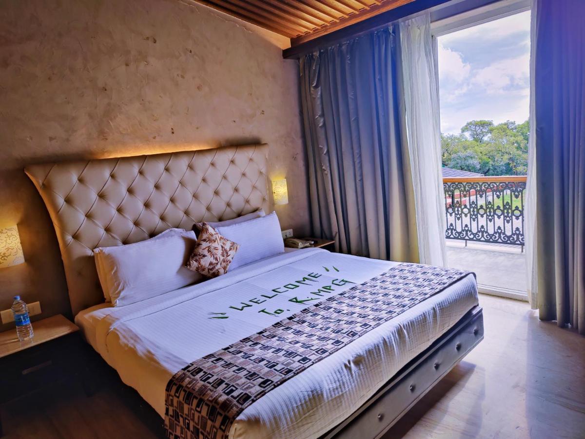 Regenta Mpg Club Mahabaleshwar Hotel Ngoại thất bức ảnh